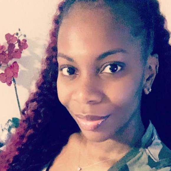 Meet your Posher, Mara - Picture 1 of 1